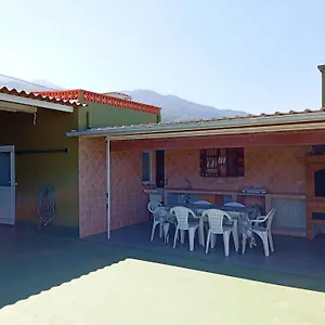 https://live-la-victoria-carril.tenerifehoteles.net
